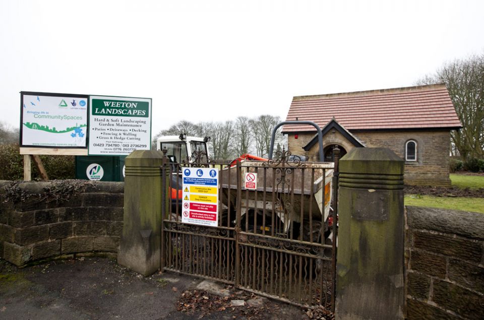 buckle lane chapel groundworks feb 18 2011 image 1 sm.jpg